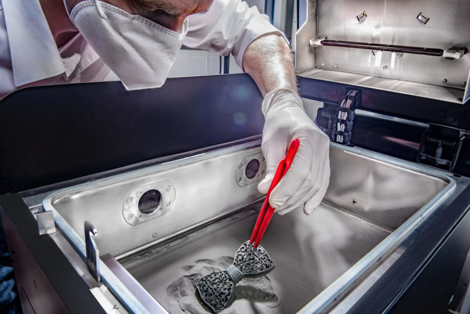 3D-Druckpulver Monkey RePA12 45-20 auf einer SinterIt Lisa Desktop SLS Anlage 3D-Druckpulver Monkey RePA12 45-20 auf einer SinterIt Lisa Desktop SLS Anlage